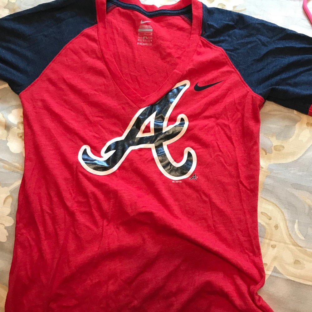 Atlanta braves shirt